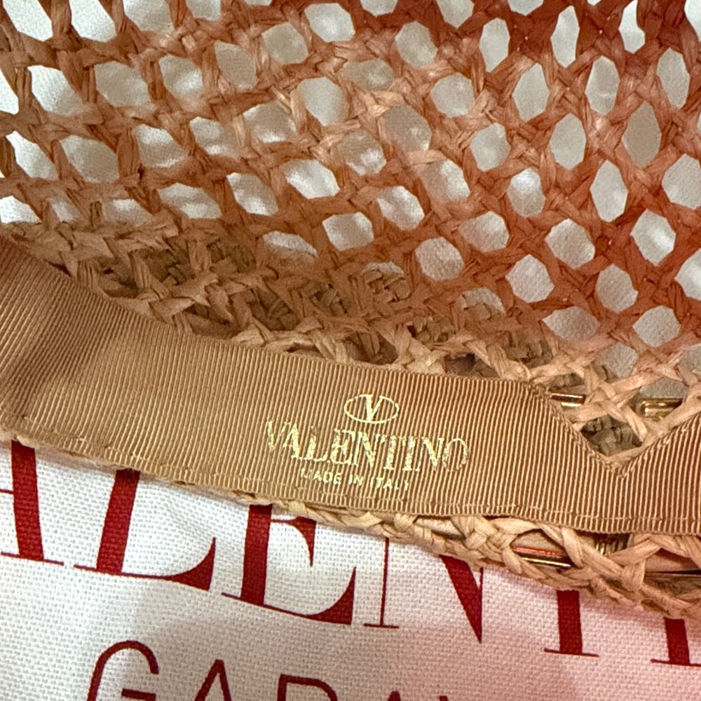 Valentino Garavani Beige Straw Hat - Picture 4 of 7